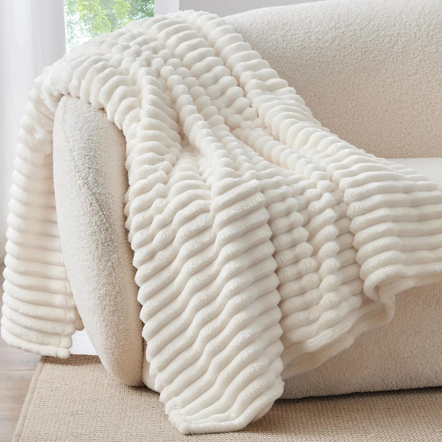 Cozy Fleece Throw Blanket